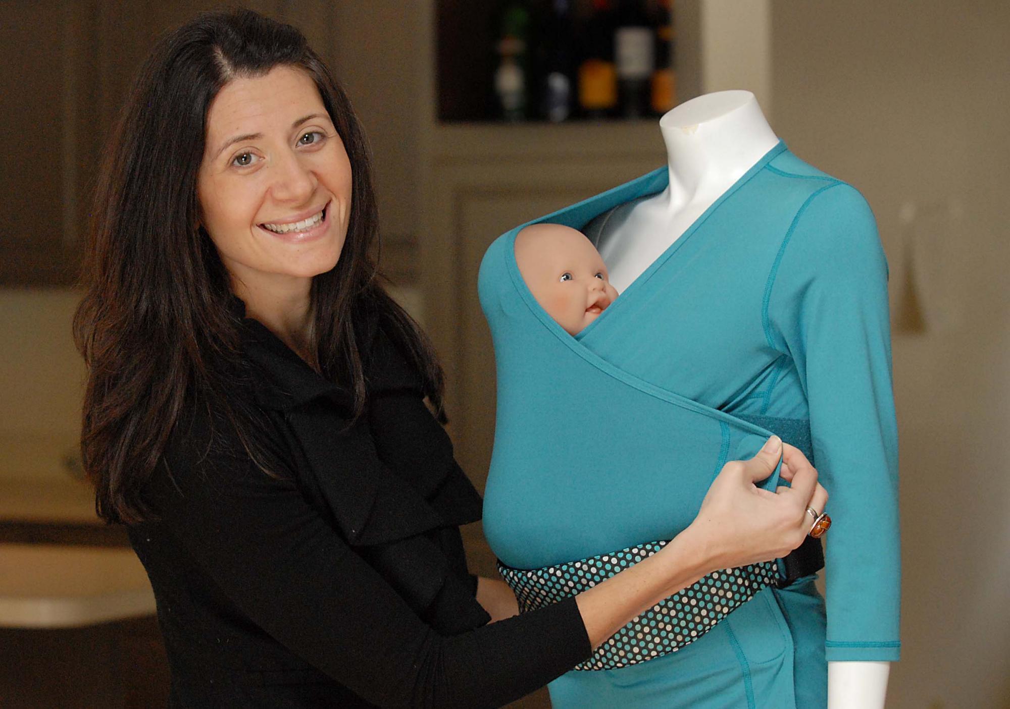 nuroo-pocket-babywearing-shirt-adjustable.jpg