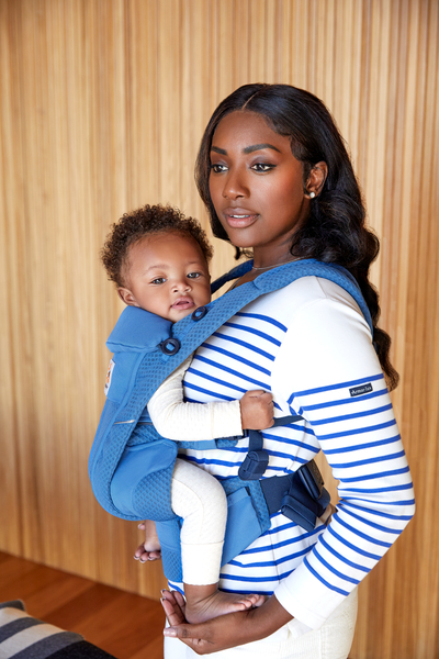 Omni Breeze Baby Carrier: Midnight Blue