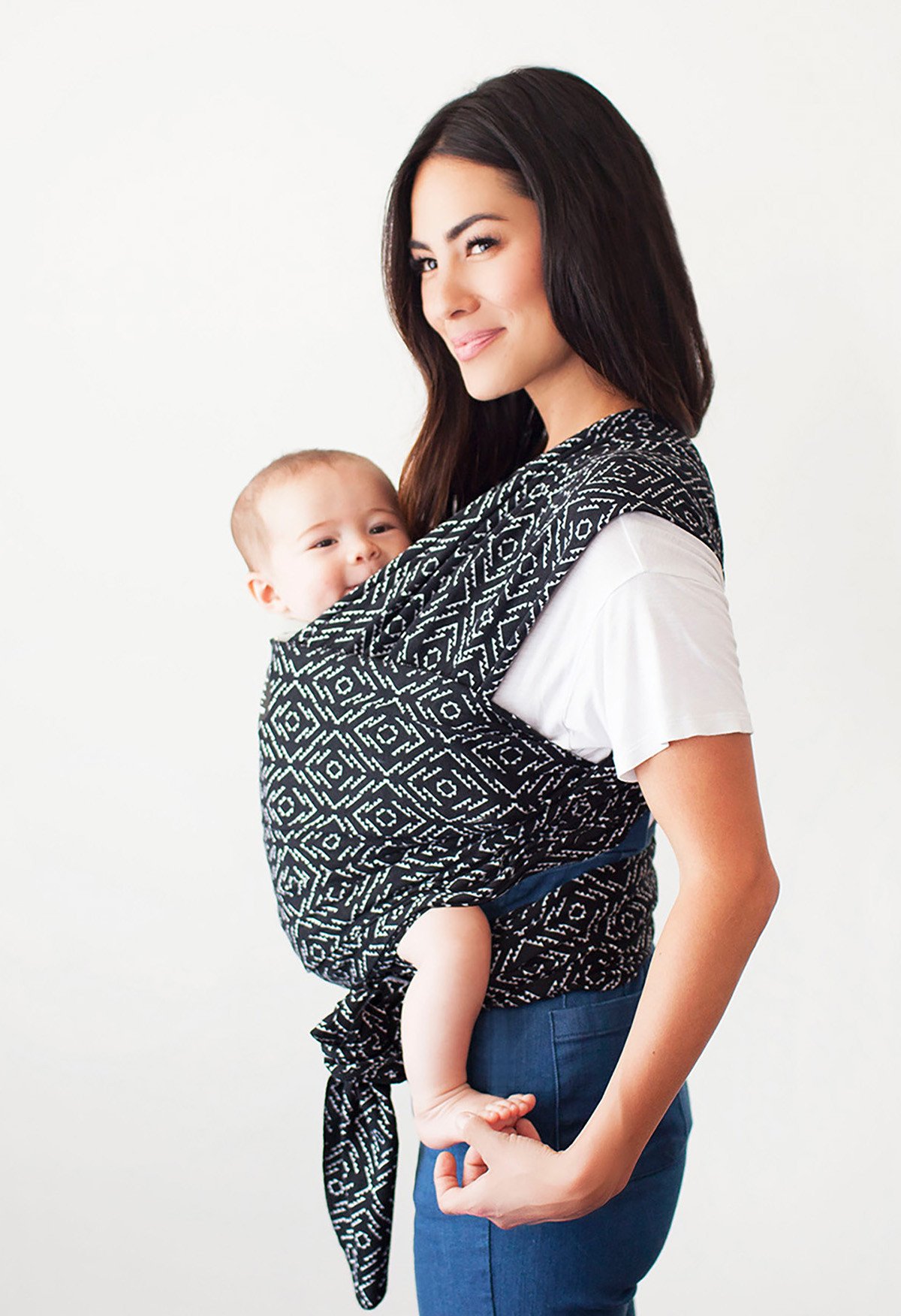 black and white moby wrap