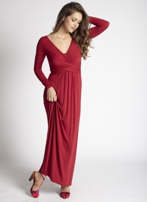 mothers-en-vogue-wrap-maxi-dress-crimson-3.jpg