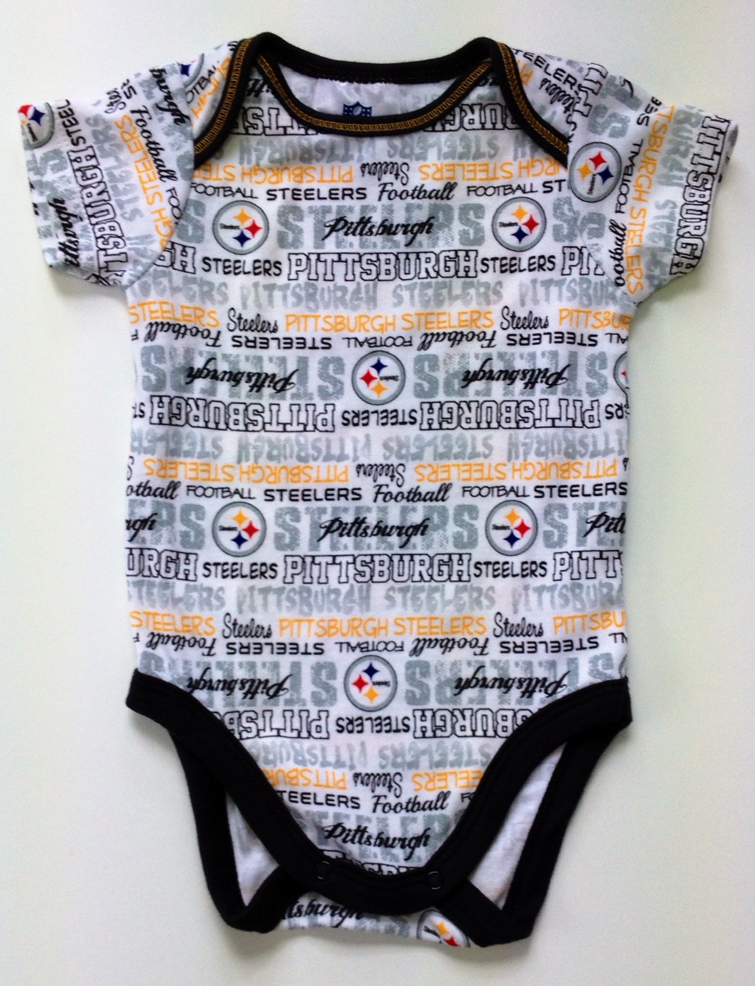 nfl-steelers-infant-onesie-3-pack-7.jpg